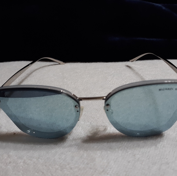 Michael Kors Sunglasses - Picture 2 of 8